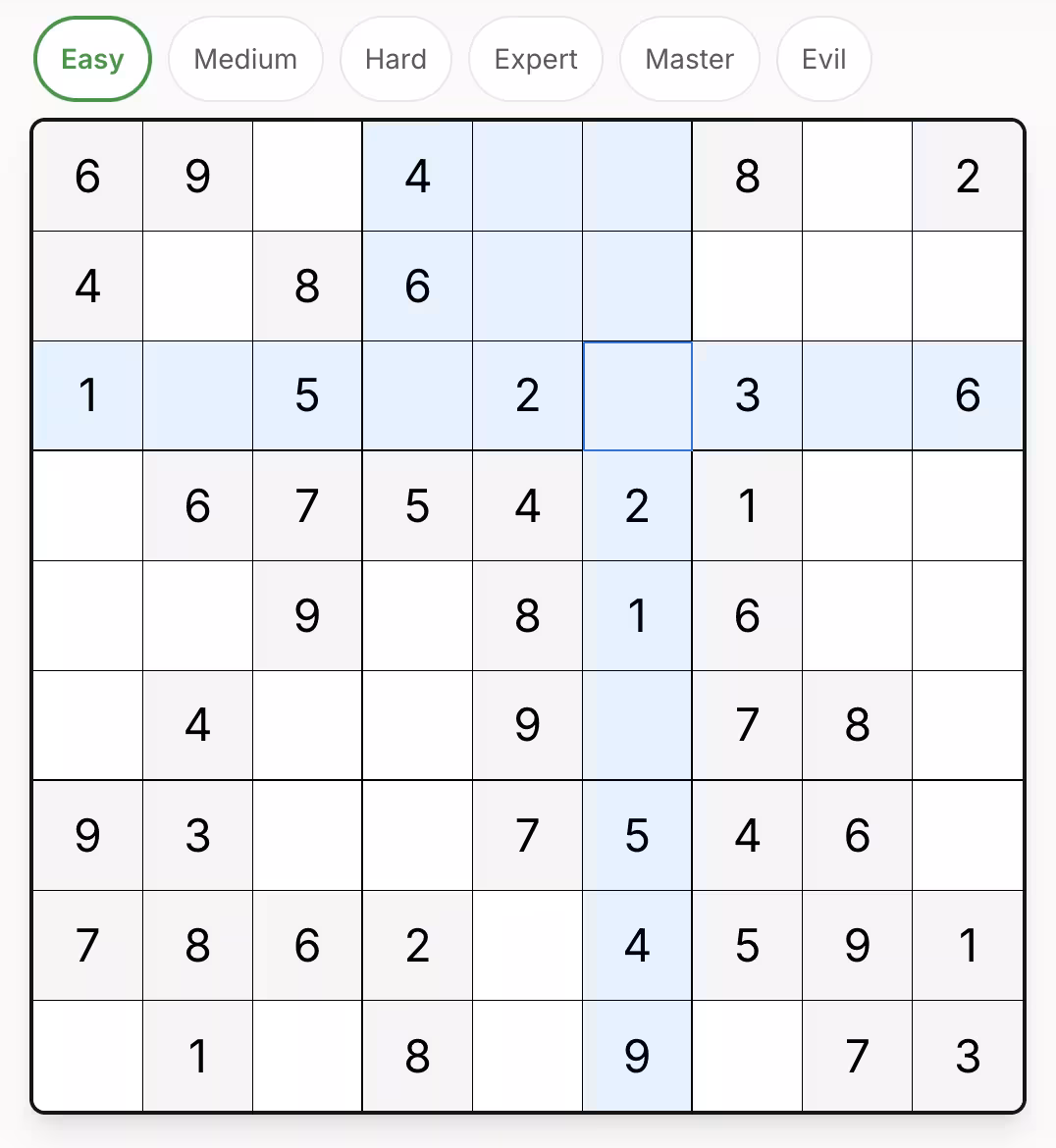 Sudoku Medium - défi intermédiaire parfait Sudoku Medium - niveau intermédiaire avec défi équilibré et 28-32 indices